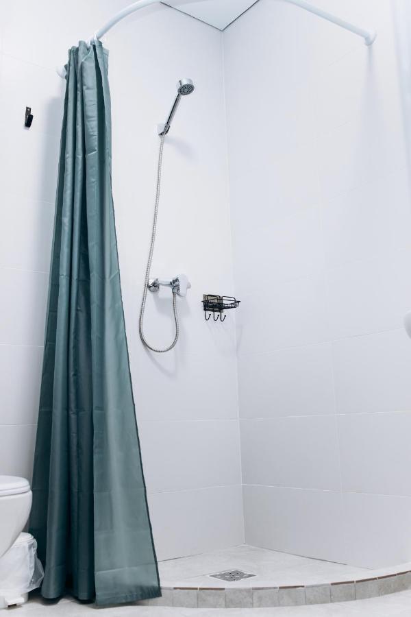 Resa Apart - Нові Smart-Квартири Біля Річки Uzhhorod Luaran gambar