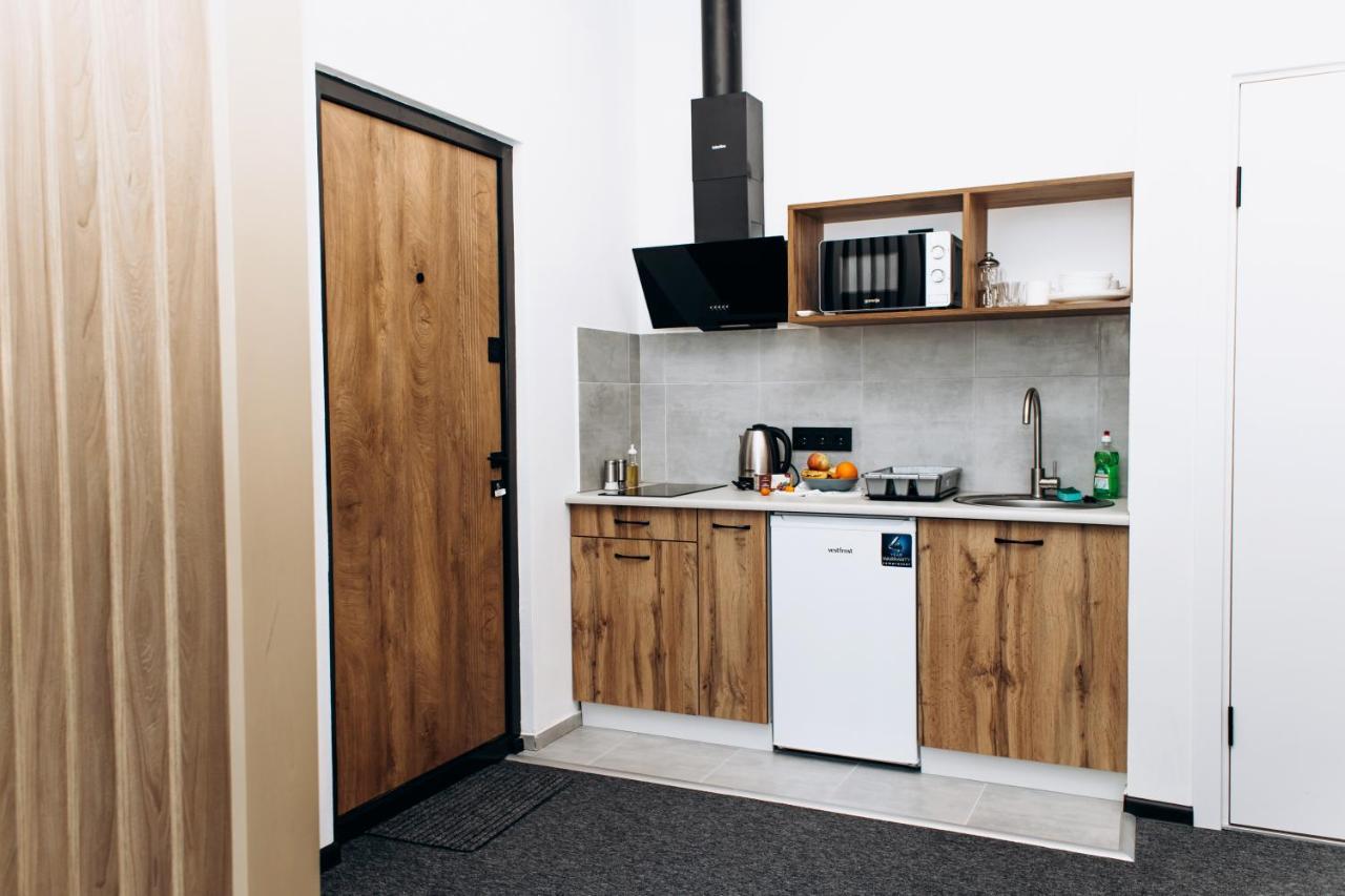 Resa Apart - Нові Smart-Квартири Біля Річки Uzhhorod Luaran gambar